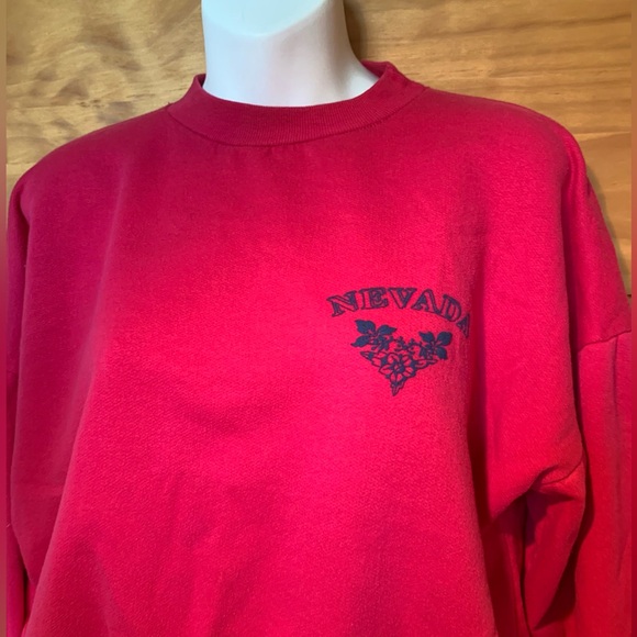 Vintage NEVADA Jeanswear Crewneck Sweater | Size L | 1990s | Pink Sweater | USA - Picture 2 of 4